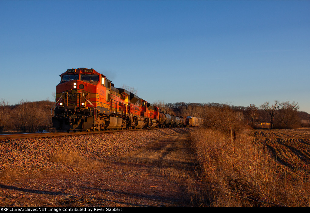 BNSF 5299